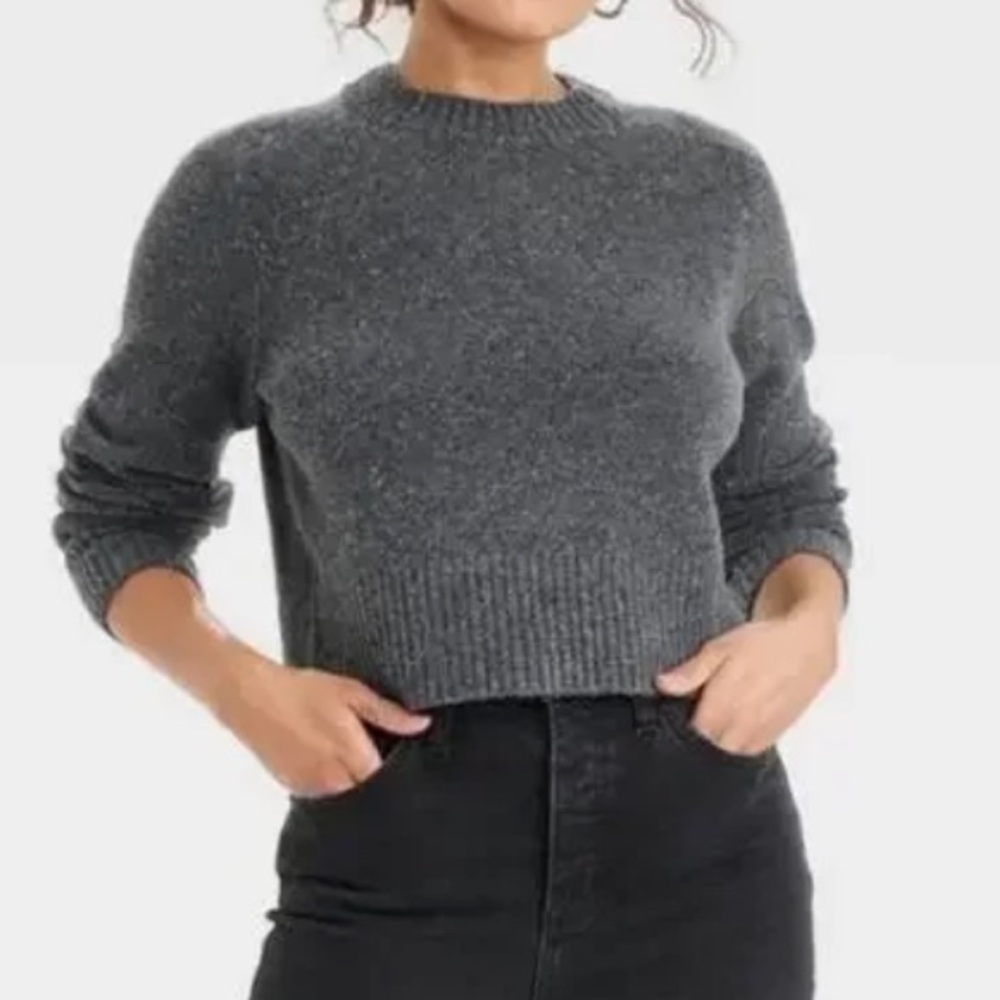 Universal Thread Charcoal Gray Sweater Size Medium